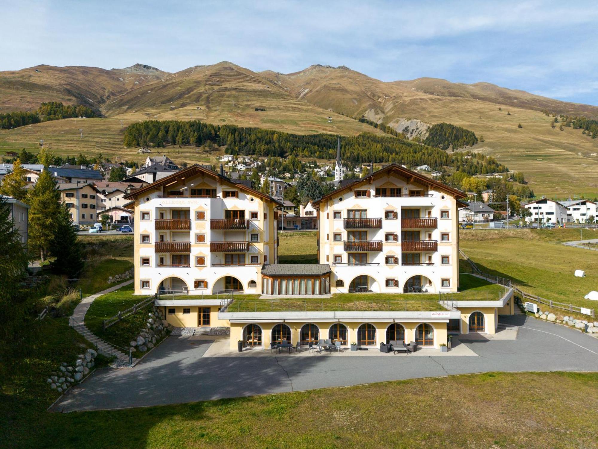 Hotel Allegra Цуоц Екстериор снимка
